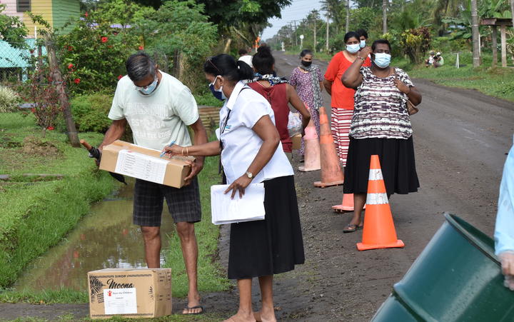 Western Division Gets 2,000 Packs of Non-Food Items